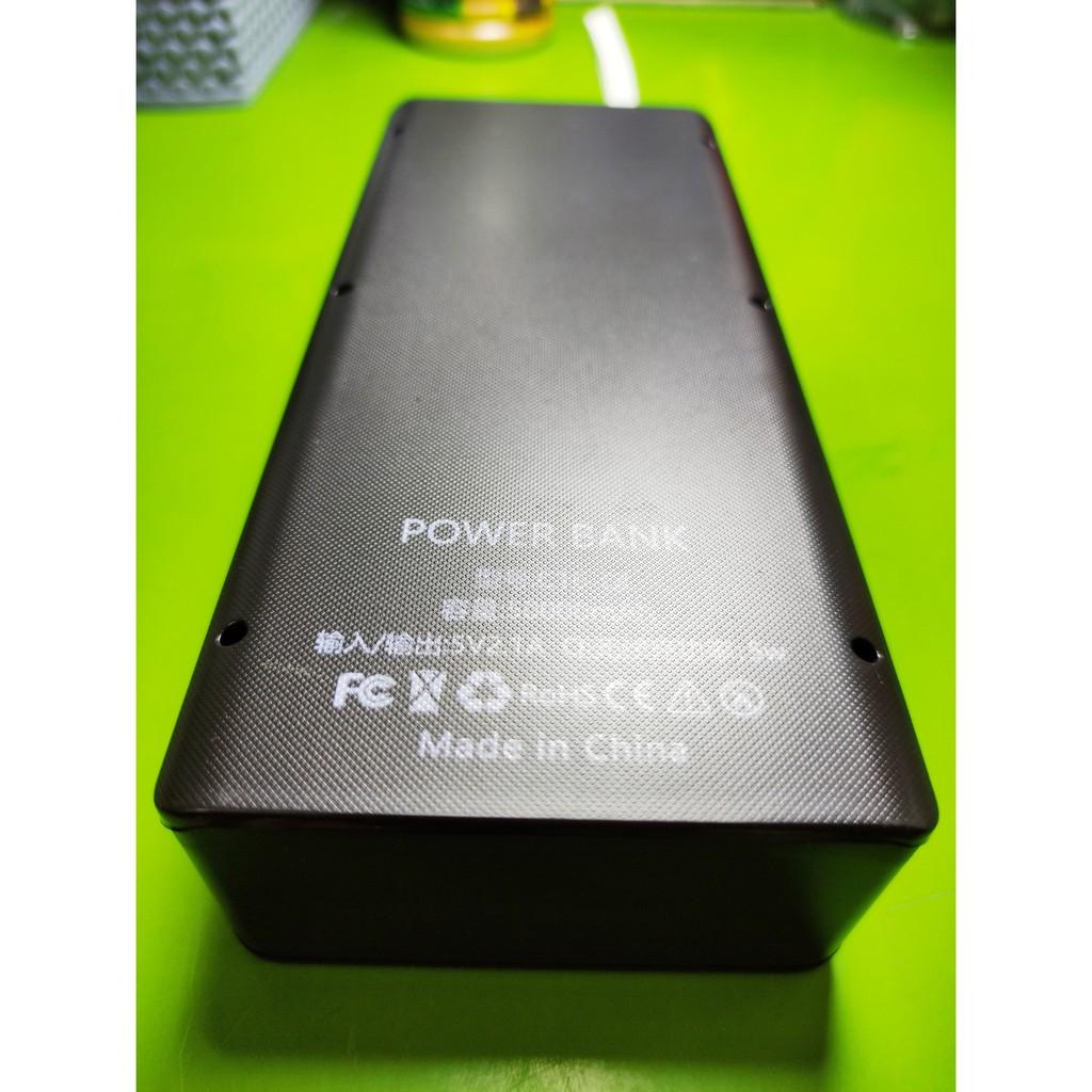 Box sạc dự phòng 16 18650  micro USB Type-C dây da cao cấp