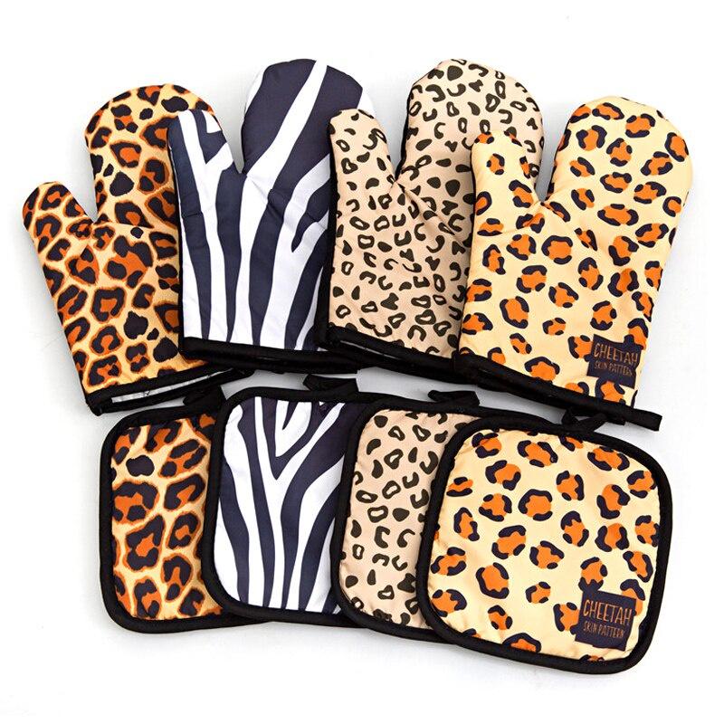 Kitchen Gloves Insulation Leopard Pattern Pad Cooking Microwave Gloves Baking BBQ Oven Potholders Oven Mitts Potholder Pad