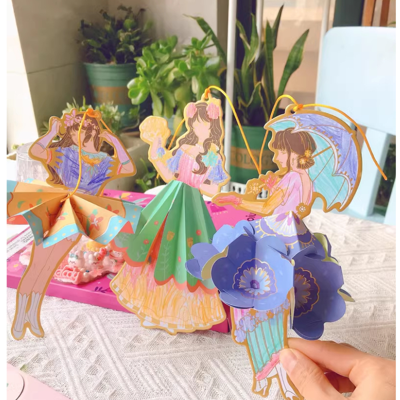Đồ chơi thủ công tô màu và gấp tạo mẫu váy có dây treo trang trí thời trang - Mideer Paper Craft Coloring Cards