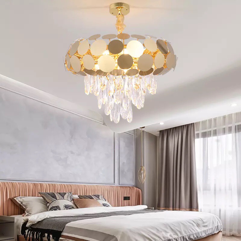 Đèn chùm pha lê cao cấp thiết kế sang trọng trang trí phòng khách, nhà hàng, khách sạn, quán cafe CFL 8047