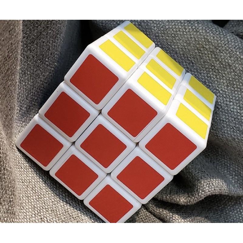 Rubik 3x3 cho bé tập chơi màu trắng loại rẻ