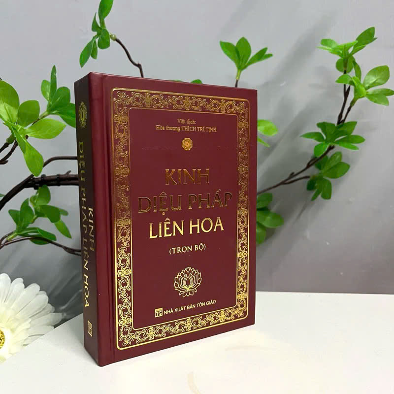 Sách - Kinh Diệu Pháp Liên Hoa, bìa cứng 14x24