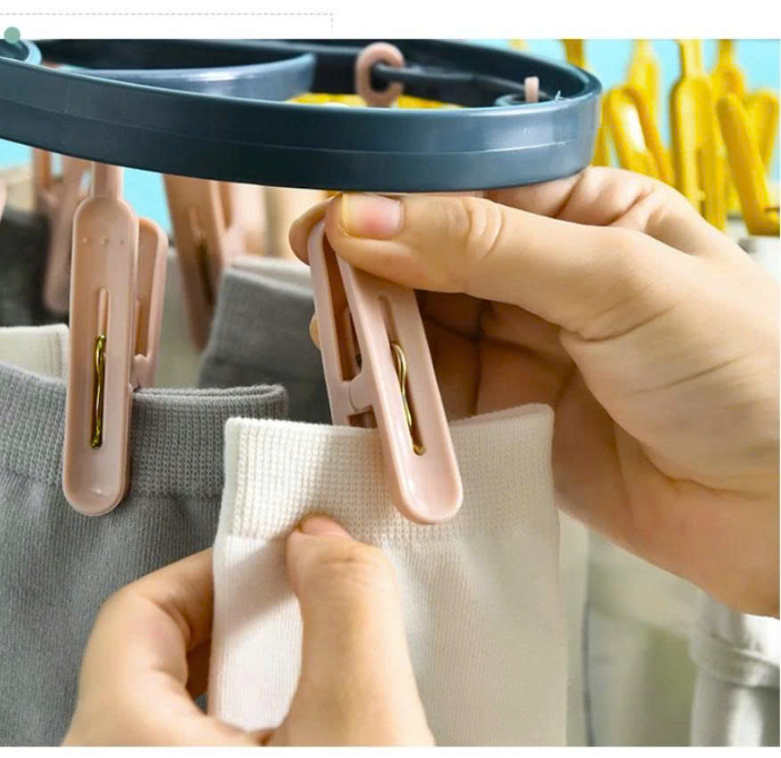 Móc treo tất vớ quần áo trẻ em 32 kẹp, móc chùm phơi đồ em bé