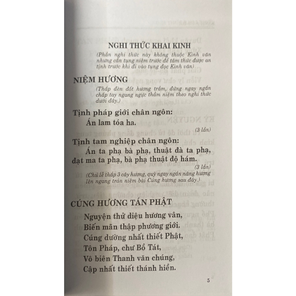 Kinh A-Di-Đà Phật Thuyết A-Di-Đà Kinh - NXB Tôn Giáo