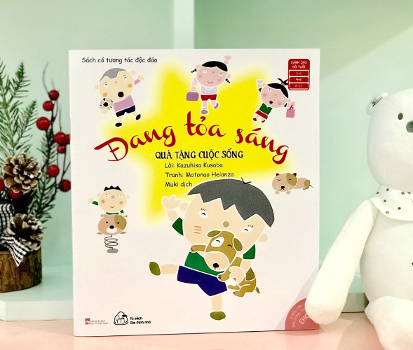 Sách Ehon Tương Tác Cho Bé Quà tặng Cuộc Sống - Đang Tỏa Sáng