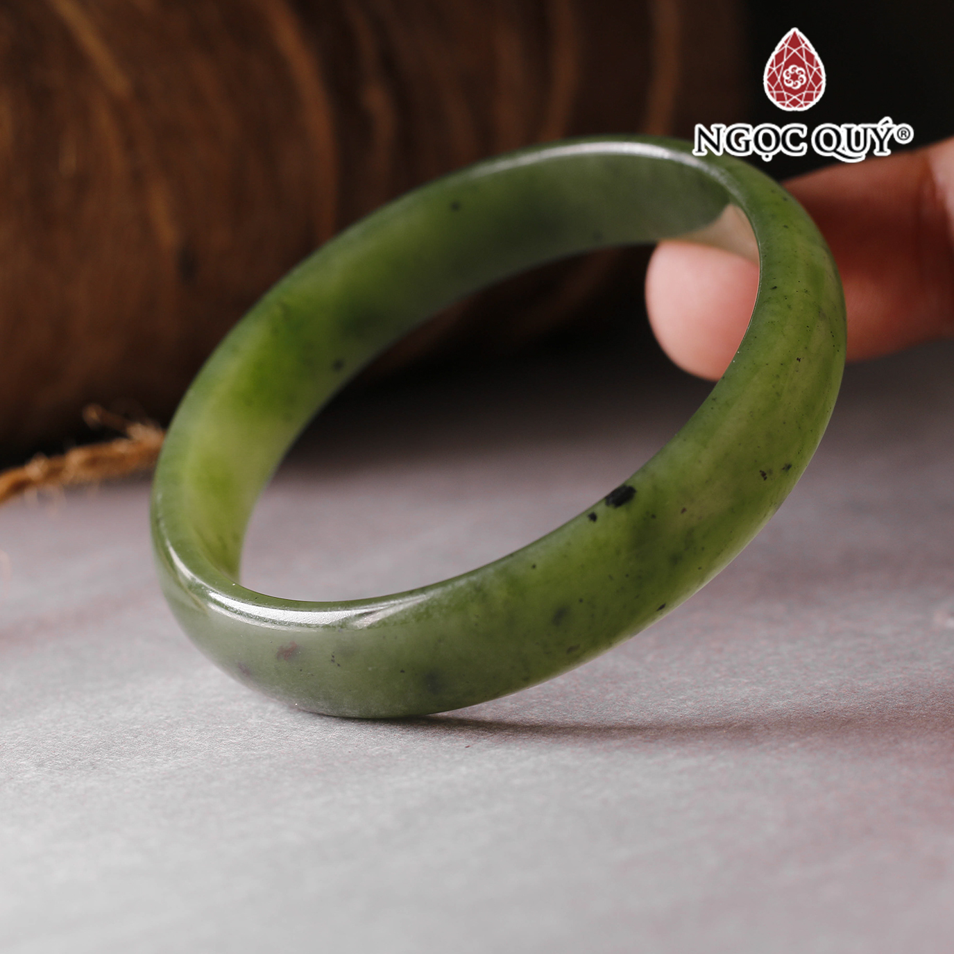 Vòng ngọc bích nephrite Ni49 bản 12mm dày 5mm mệnh hỏa, thổ - Ngọc Quý Gemstones
