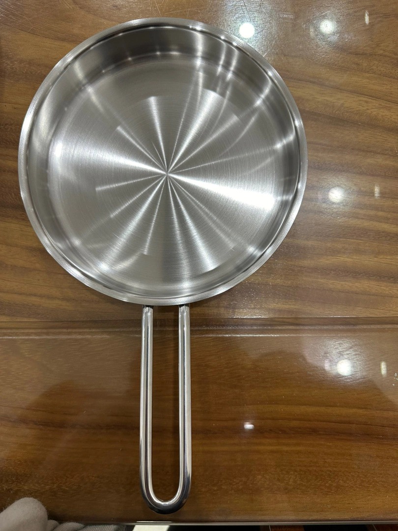 Chảo Inox WMF 18cm Tay Cầm Cách Nhiệt, Dùng Được Cho Mọi Loại Bếp - Hàng chuẩn Đức