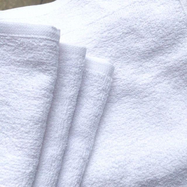 Khăn tắm trắng khách sạn 65x125cm (260g)