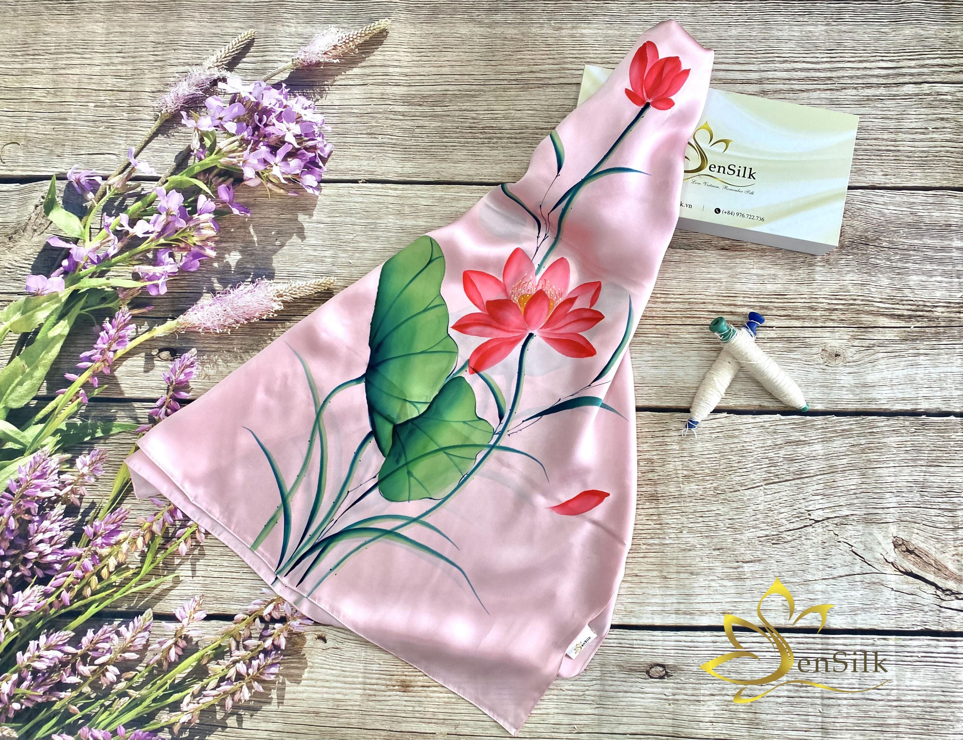 Khăn Lụa Vẽ Tay SenSilk Limited - Mẫu Hoa Sen , Quà Tặng Đẳng Cấp Silk Painting 180x55cm, Lụa Tơ Tằm Bảo Lộc Cao Cấp