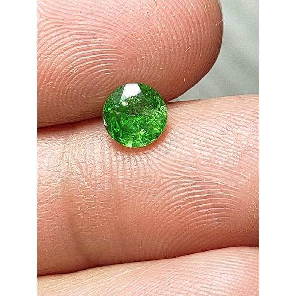 075* L Đá Garnet Xanh Lá (THIÊN NHIÊN) tsavorite