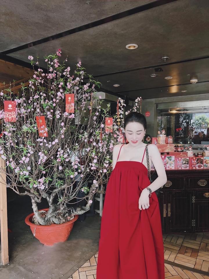 Đầm maxi 2 dây dáng dài rộng chun ngưc, váy 2 dây đi biển bầu bí thoải mái