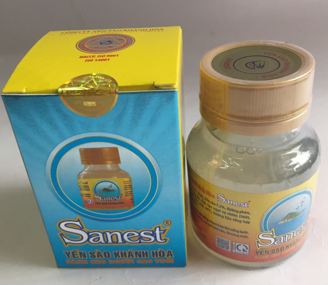 Combo 10 hũ nước Yến Sanest dành cho người cao tuổi lọ 70ml, nước yến hũ