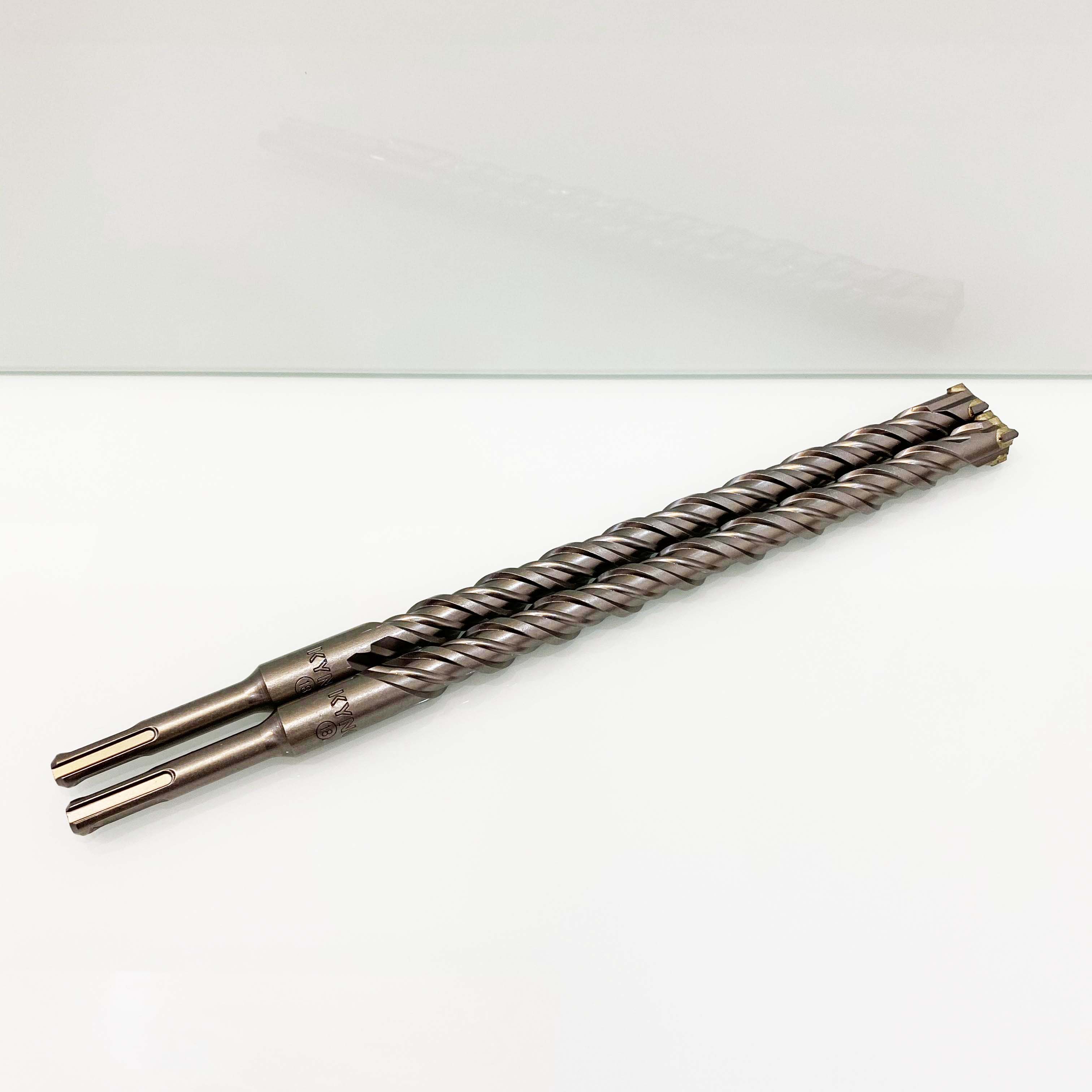 MŨI KHOAN BÊ TÔNG SDS ĐƯỜNG KÍNH PHI Ø18 DÀI 310MM XUYÊN TƯỜNG ĐẦU THẬP KYNKO MKBTXT-18310