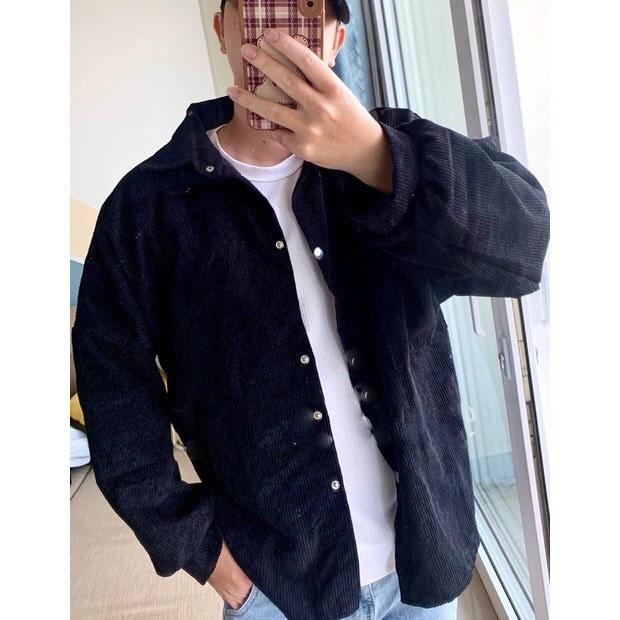 Áo Sơ Mi Nhung Gân Tăm Phối 1 Túi Cúc Bấm Tay Phồng Form Rộng Unisex Nam Nữ Couple Phong Cách Hàn Quốc