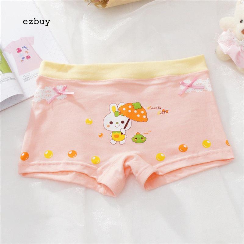 Quần lót chất Cotton hoạ tiết chú thỏ đáng yêu cho bé gái