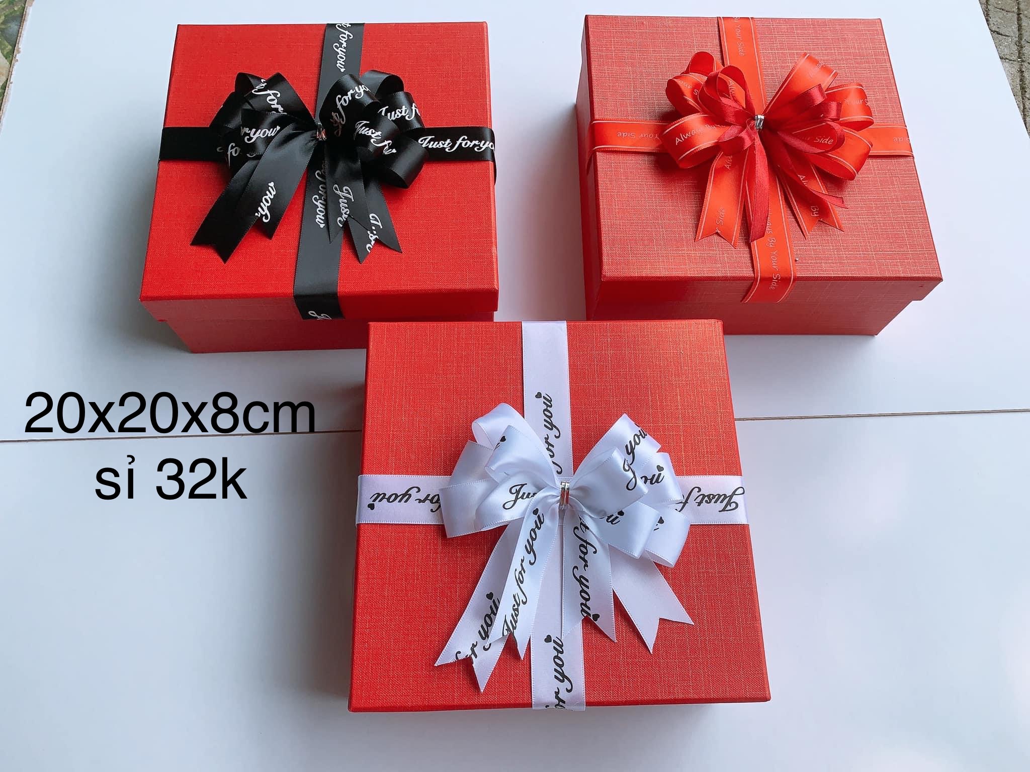 Hộp quà tặng size bự, vuông 20 cao 8cm