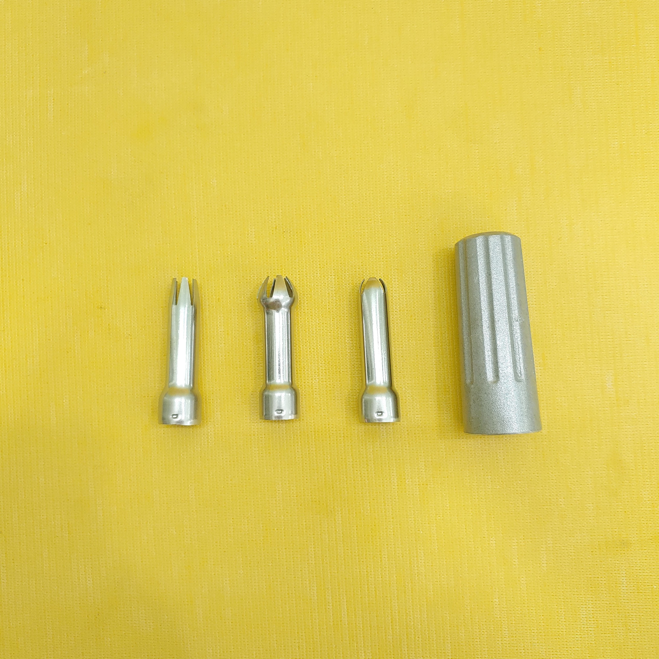 BỘ 3 VÒI KIM LOẠI CÓ ỐNG GAS