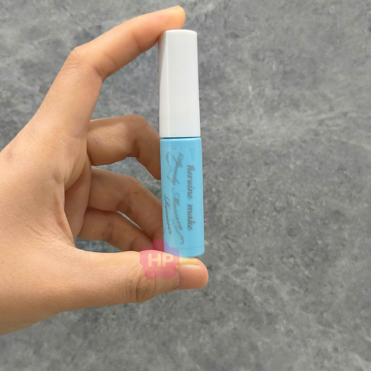 Bản Mini Mascara Tẩy Trang Dành Cho Mi Kissme Heroine Make Speedy Mascara Remover 4 mL