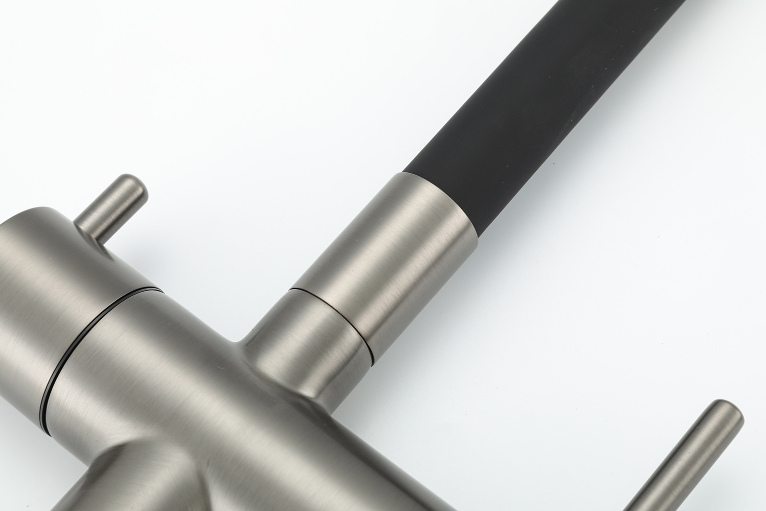 VÒI BẾP CAO CẤP 3 ĐƯỜNG NƯỚC TÍCH HỢP RO NHẬP KHẨU NGA GAPPO G4398-39 MÀU PVD CẦN MỀM UỐN - HÀNG CHÍNH HÃNG