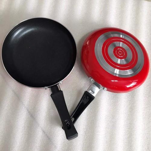 Chảo chống dính 2 quai 22cm tặng kèm 1 chảo chống dính 1 quai 18 cm cao cấp
