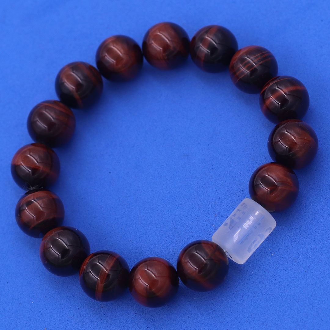 Vòng chuỗi đeo tay đá mắt hổ  charm lục tự Đại minh chân ngôn, 10 ly, Om Mani Padme Hūm, Chân ngôn Lục tự