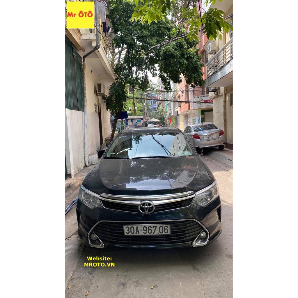 RÈM CHE NẮNG NAM CHÂM CHO XE TOYOTA CAMRY 2013-2018 .