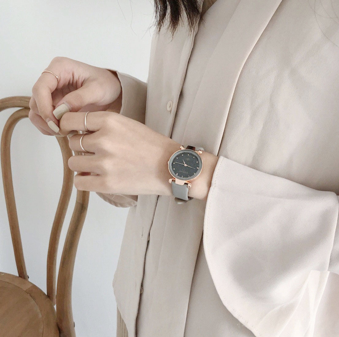 Đồng hồ đeo tay nữ mặt nhỏ, dây da nhiều màu thời trang, phong cách Hàn Quốc DOU3422-5 - Hàng nhập khẩu