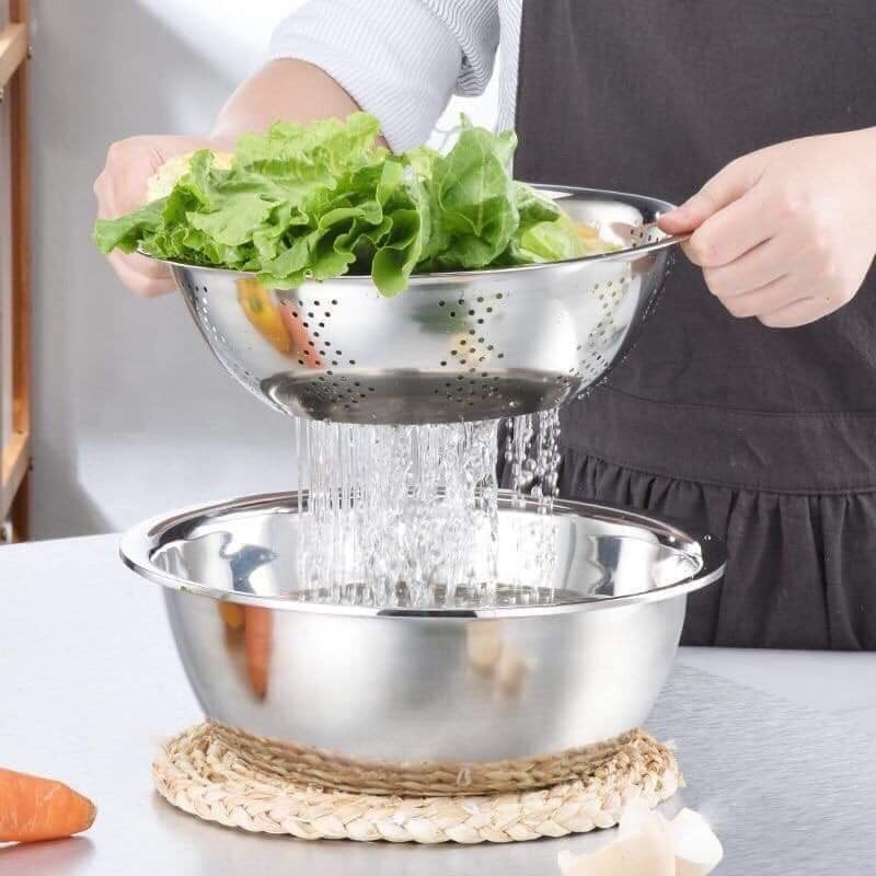 Combo chảo chống dính sâu lòng 18cm và set 4  tô + 1 rổ inox