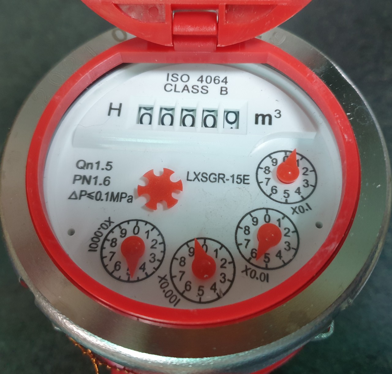 Đồng hồ nước nóng bảo hành 2 năm