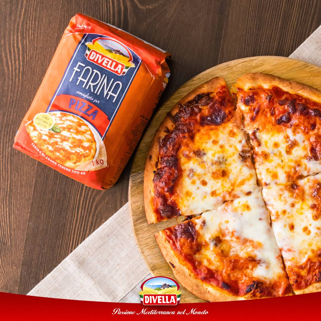 Combo 2 Sản Phẩm Bột Farina 1Kg Chuyên Làm Pizza + Sốt Cà Chua & Ớt Salsa Arrabbiata Sauce 340 Gr Divella Italia