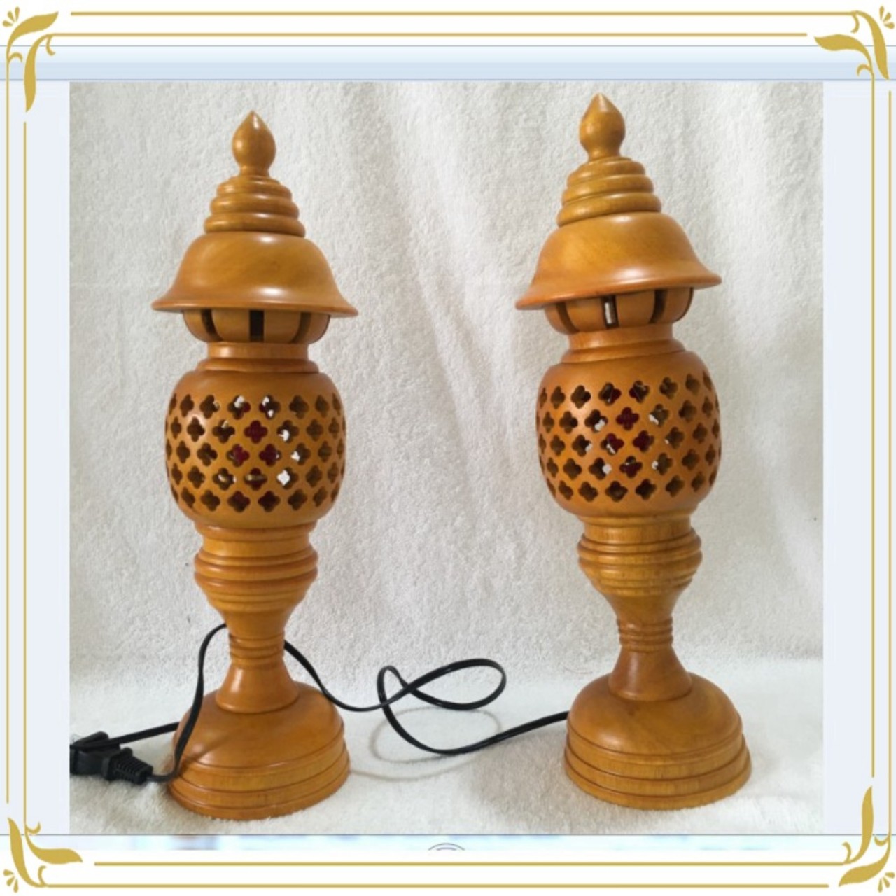 Đèn thờ gỗ xà cừ -Đèn thờ tổ ong-Đèn thờ gỗ cao 34cm - màu vàng
