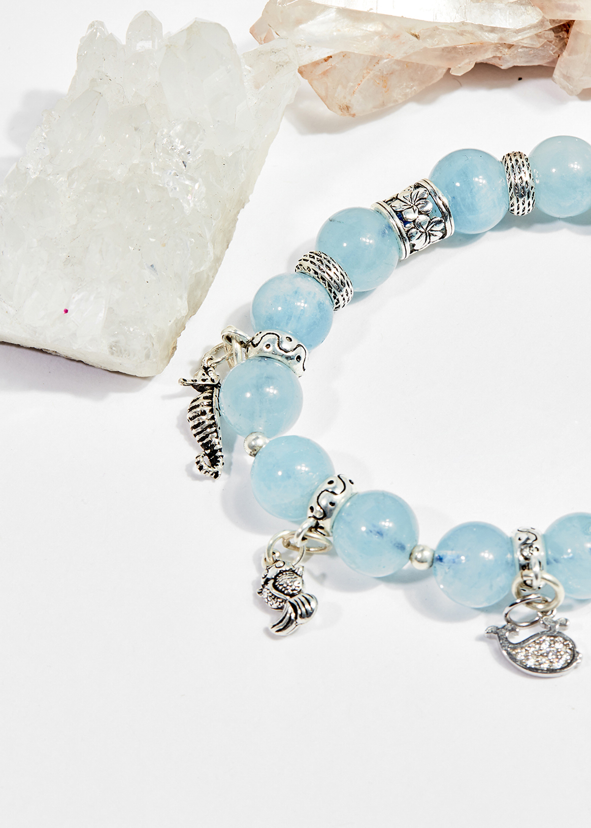 Vòng tay phong thủy nữ đá aquamarine charm đại dương 8mm mệnh thủy , mộc - Ngọc Quý Gemstones
