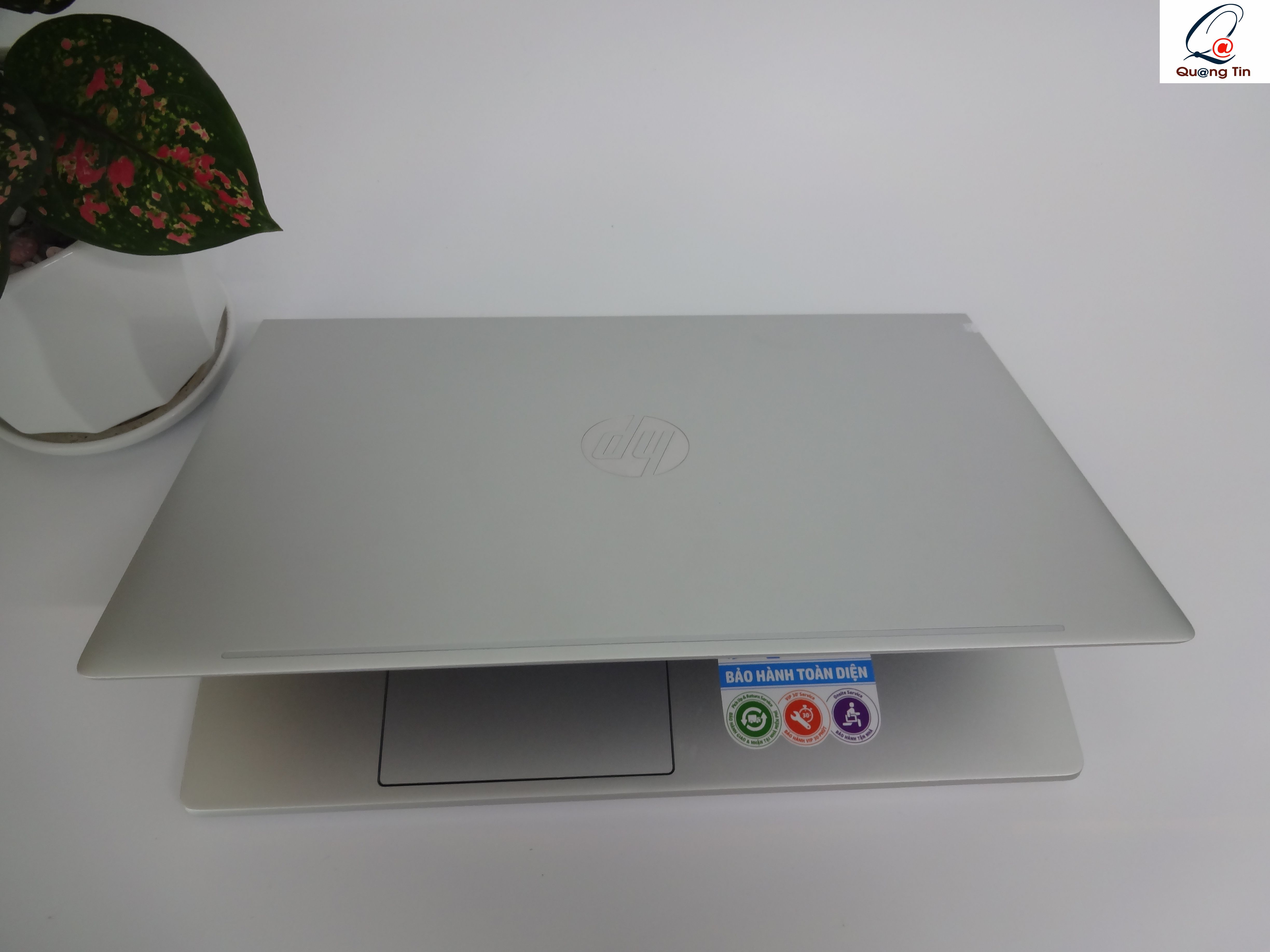 Notebook HP Probook 450 G8_2H0Y1PA ( i7-1165G7/16GD4/512GSSD/15.6FHD_1000PCY/WL/BT/3C/ALU/BẠC/W10SL/LED KB/2G_MX450)- Hàng Chính Hãng