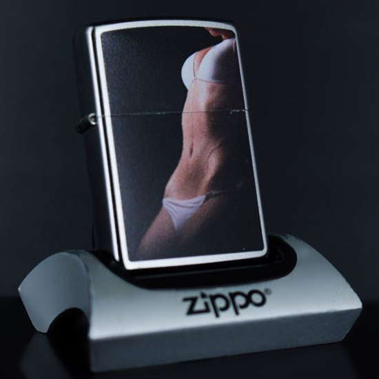 Bật Lửa Zippo 205 Woman In White Bikini