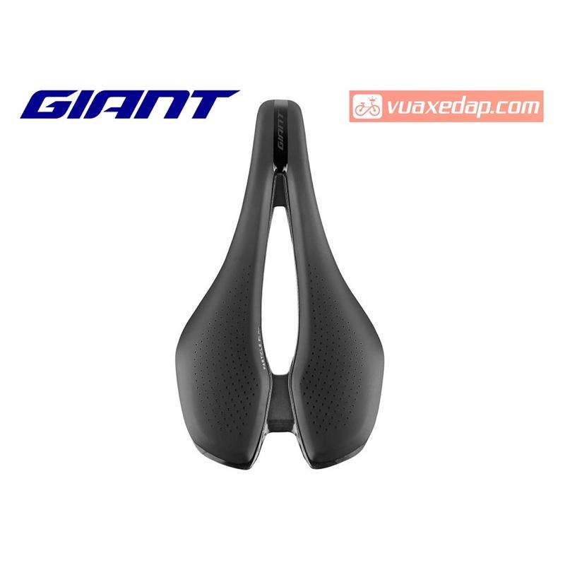 Yên GIANT FEET SLR chính hãng (Full Carbon)