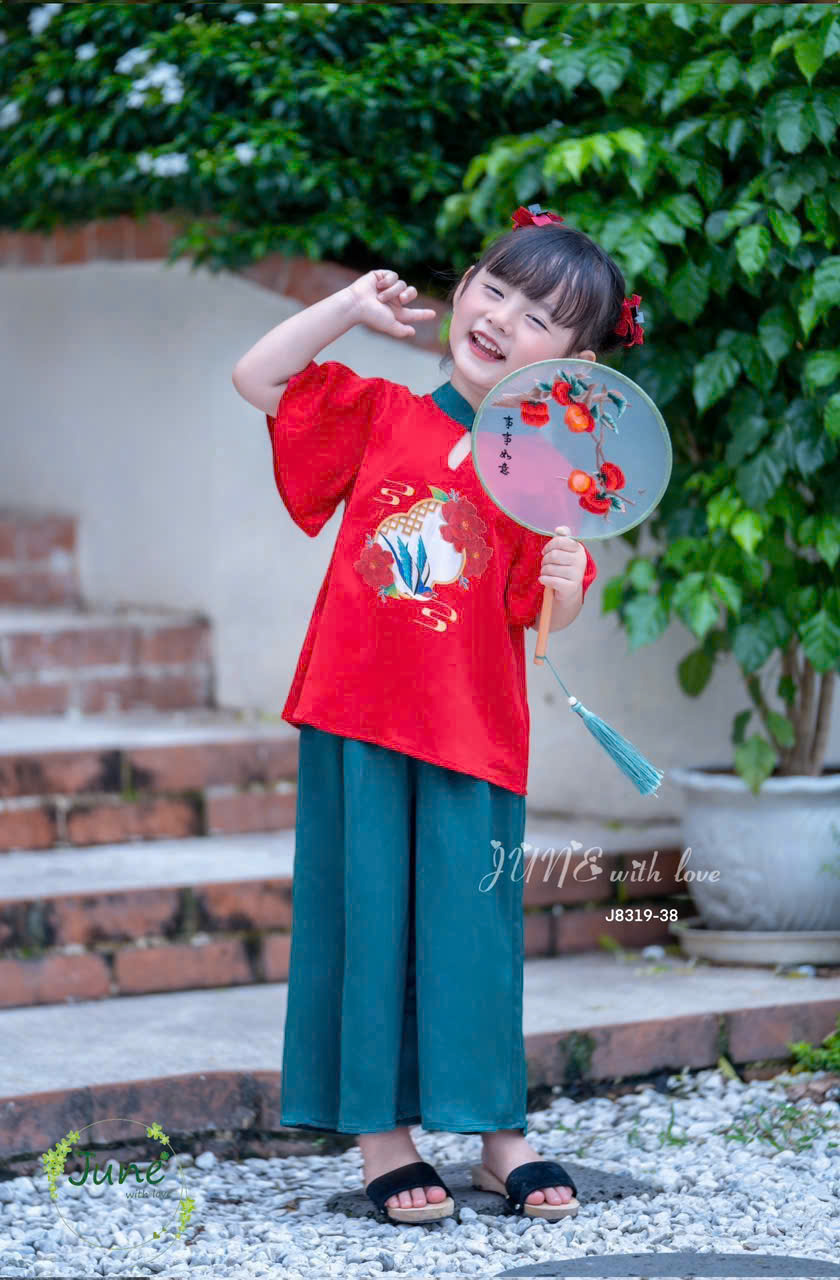 Bộ bà ba sườn xám cho bé gái diện trung thu năm mới từ 10-40kg hàng thiết kế
