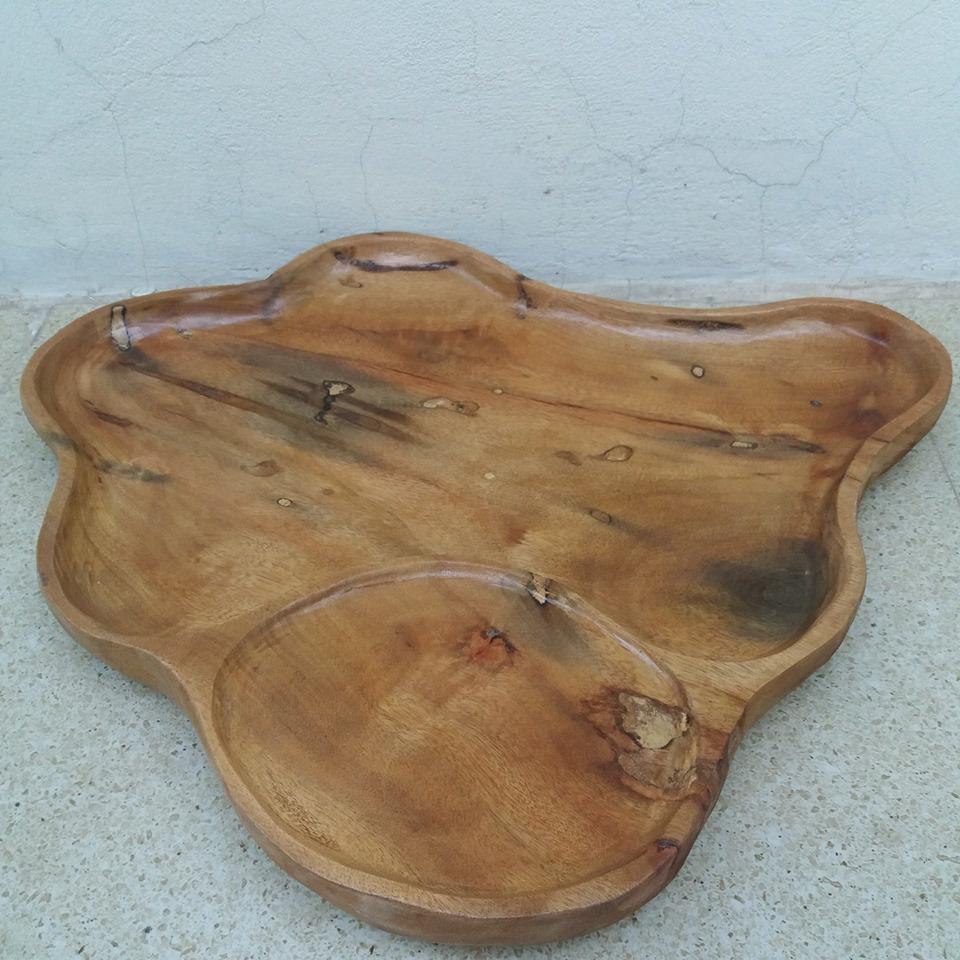 Khay trà gỗ xá xị nguyên khối kích thước 32cmx25cm