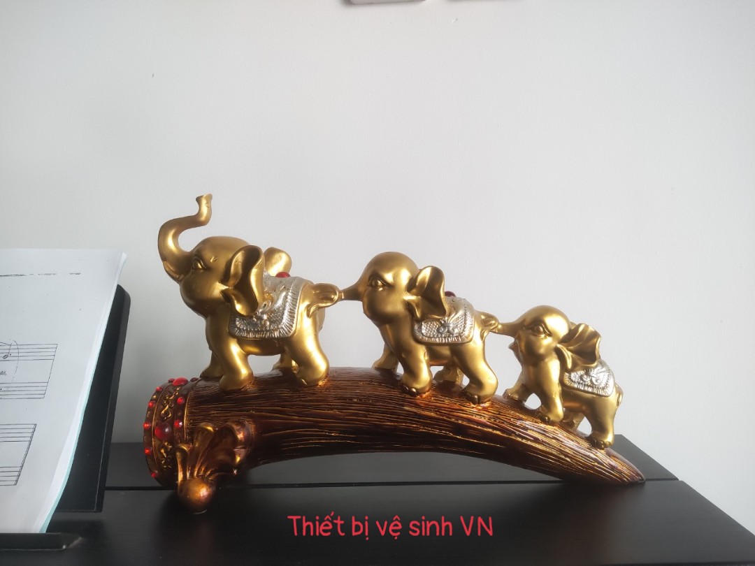 Tượng đàn voi vui vẻ - Voi về bản Decor