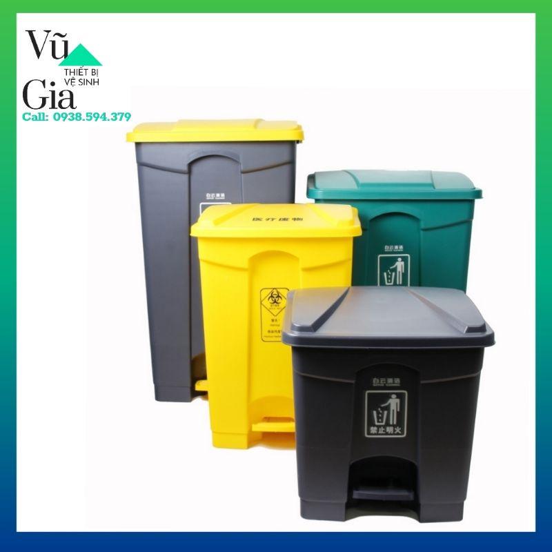 Thùng rác nhựa đạp chân 68L