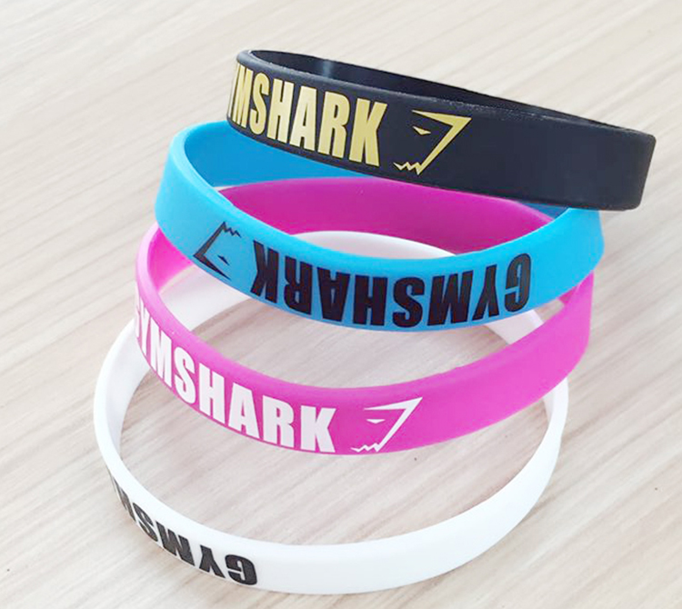 Vòng tay gymshark cực đẹp