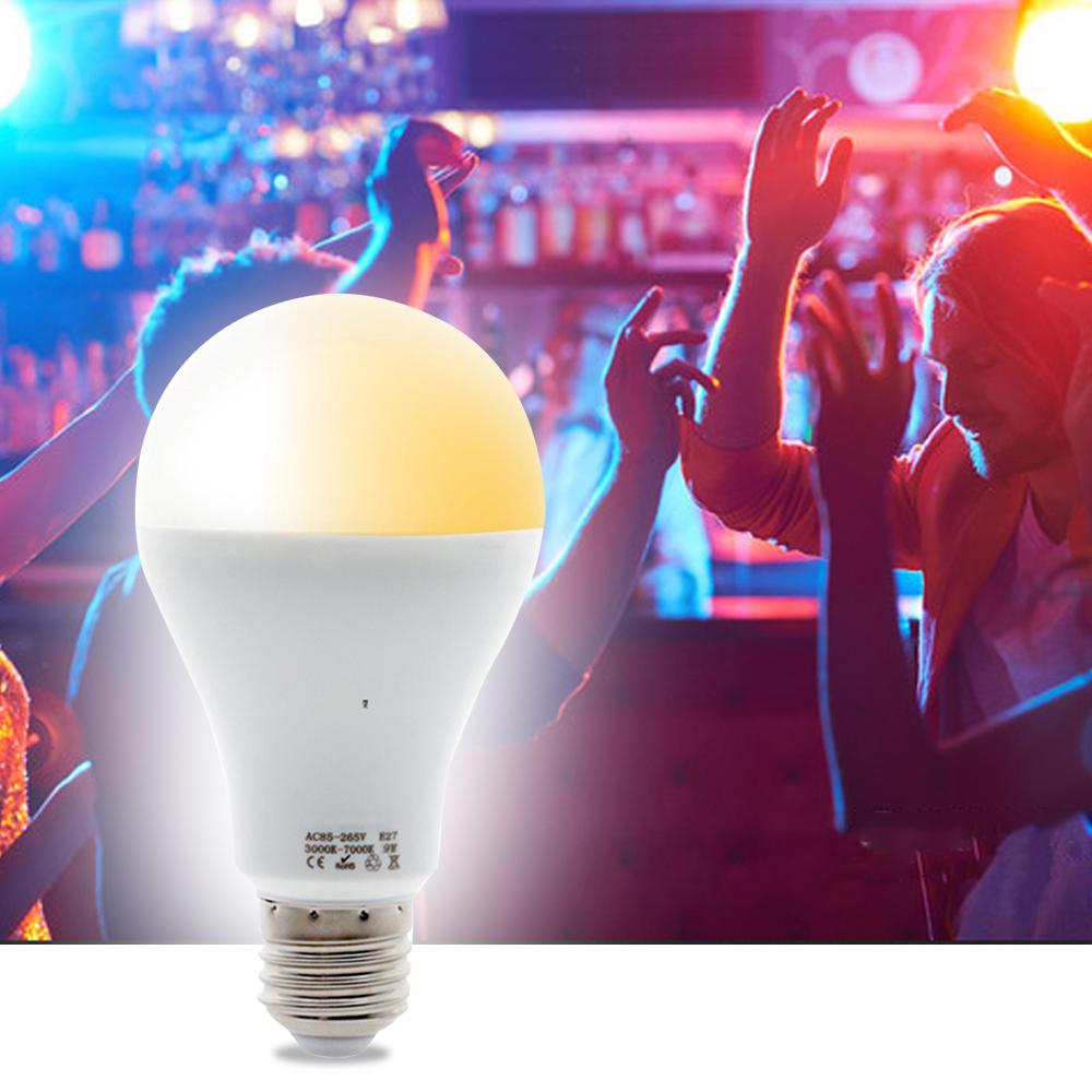 Bóng đèn thông minh Bóng đèn LED 2.4G được điều khiển bằng cả điều khiển từ xa và APP di động