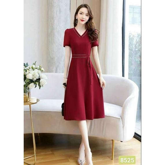 ĐẦM CỔ TIM PHỐI VIỀN