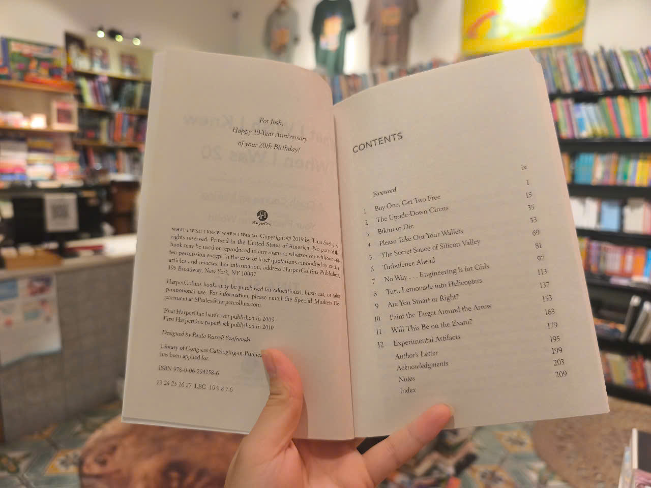 Sách - What I Wish I Knew When I Was 20 - 10th Anniversary Edition: A Crash Course on Making Your Place in the World by Tina Seelig