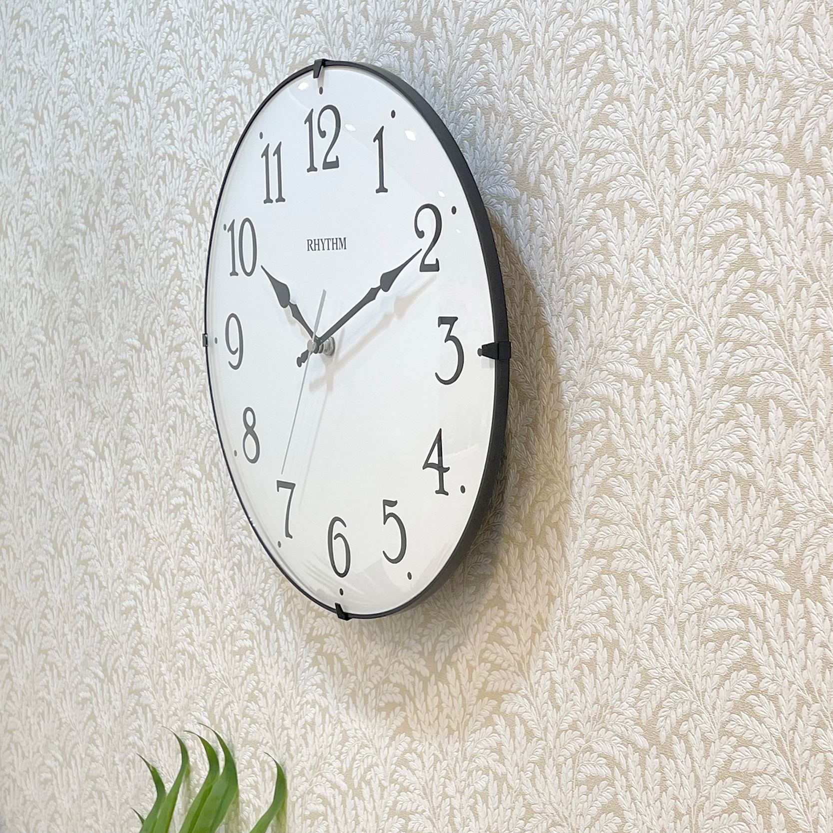 Đồng hồ Rhythm CMG630NR02 – Kt 30.7 x 5.4cm, 622g. Vỏ nhựa. Dùng Pin.