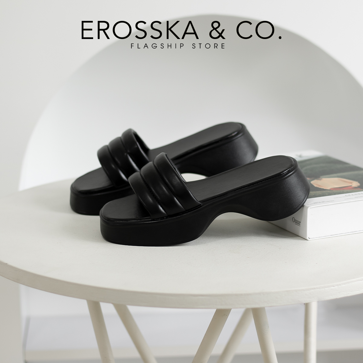 Erosska - Dép nữ quai ngang đế xuồng phong cách cá tính cao 3cm - SB002