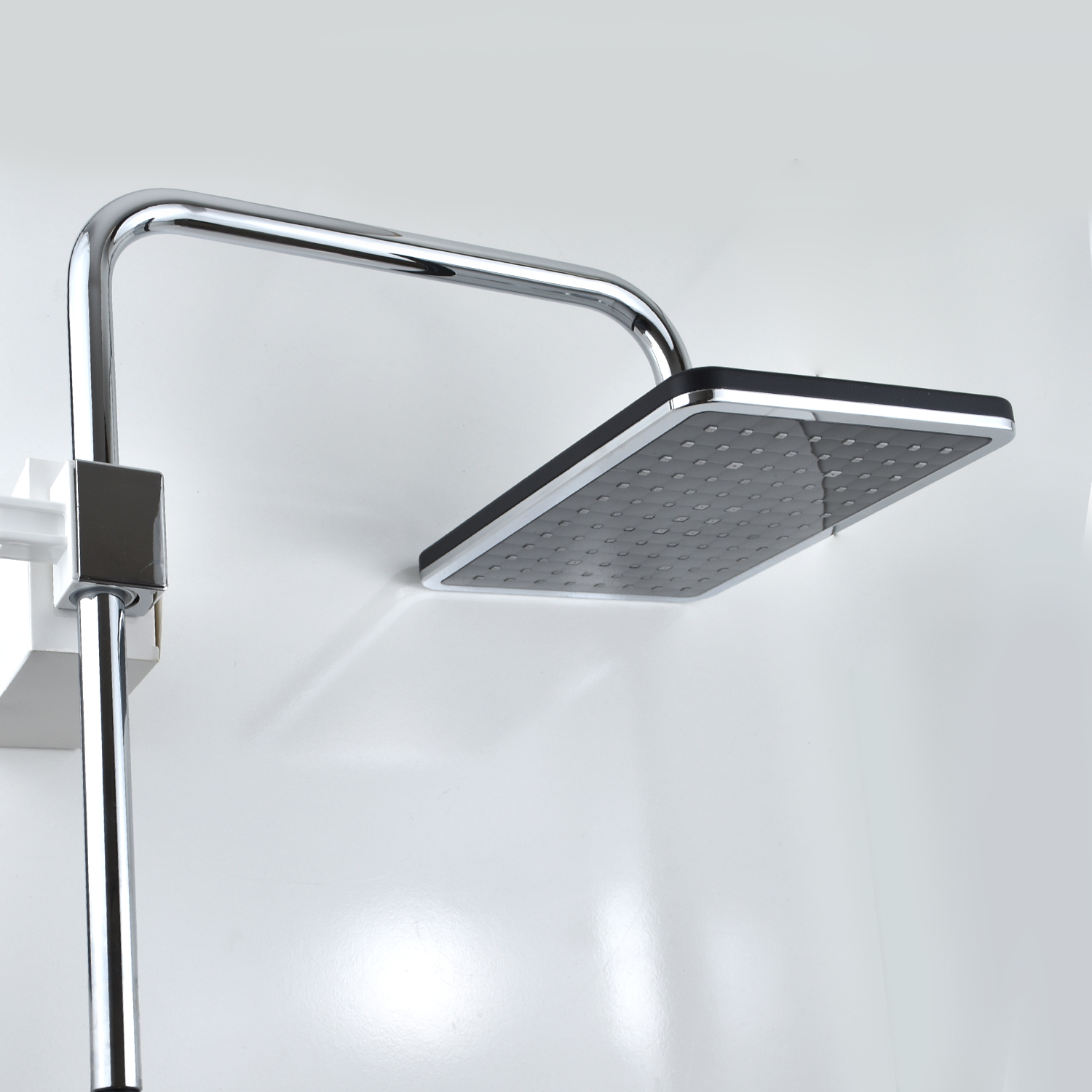 BỘ SEN VÒI TĂNG ÁP 5 MÓN HIWIN KF-111