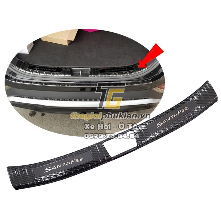 Combo ỐP BẬC CỐP VÀ BẬC CỬA xe Hyundai Santafe 2019-2020 vân Carbon