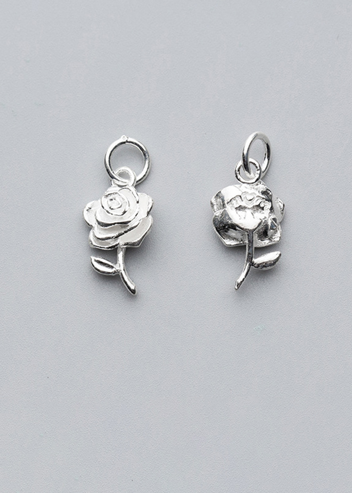 Hình ảnh Combo 2 cái charm bạc mặt hoa hồng treo - Ngọc Quý Gemstones