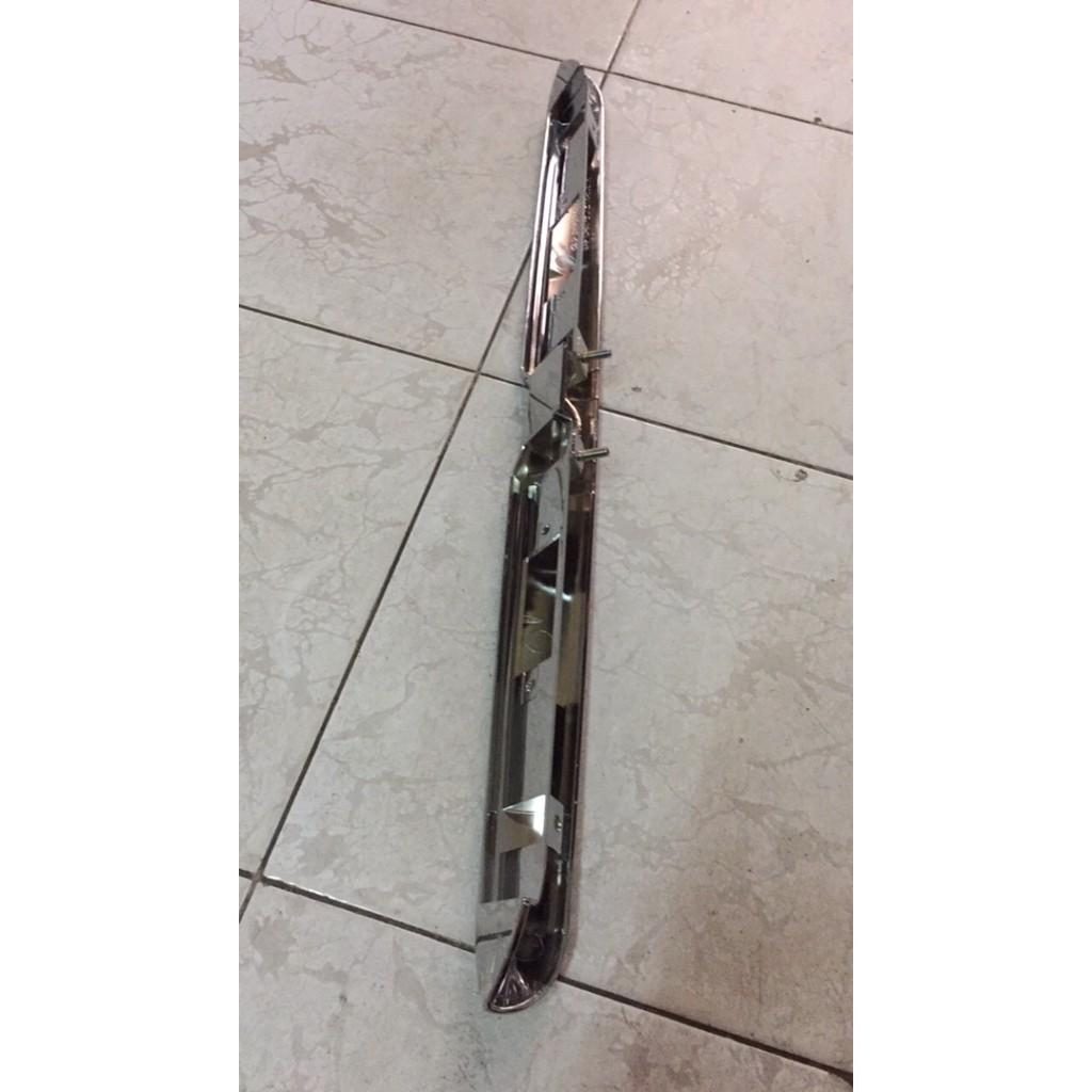 Ốp đèn soi biển số Chery QQ3/Daewoo Matiz