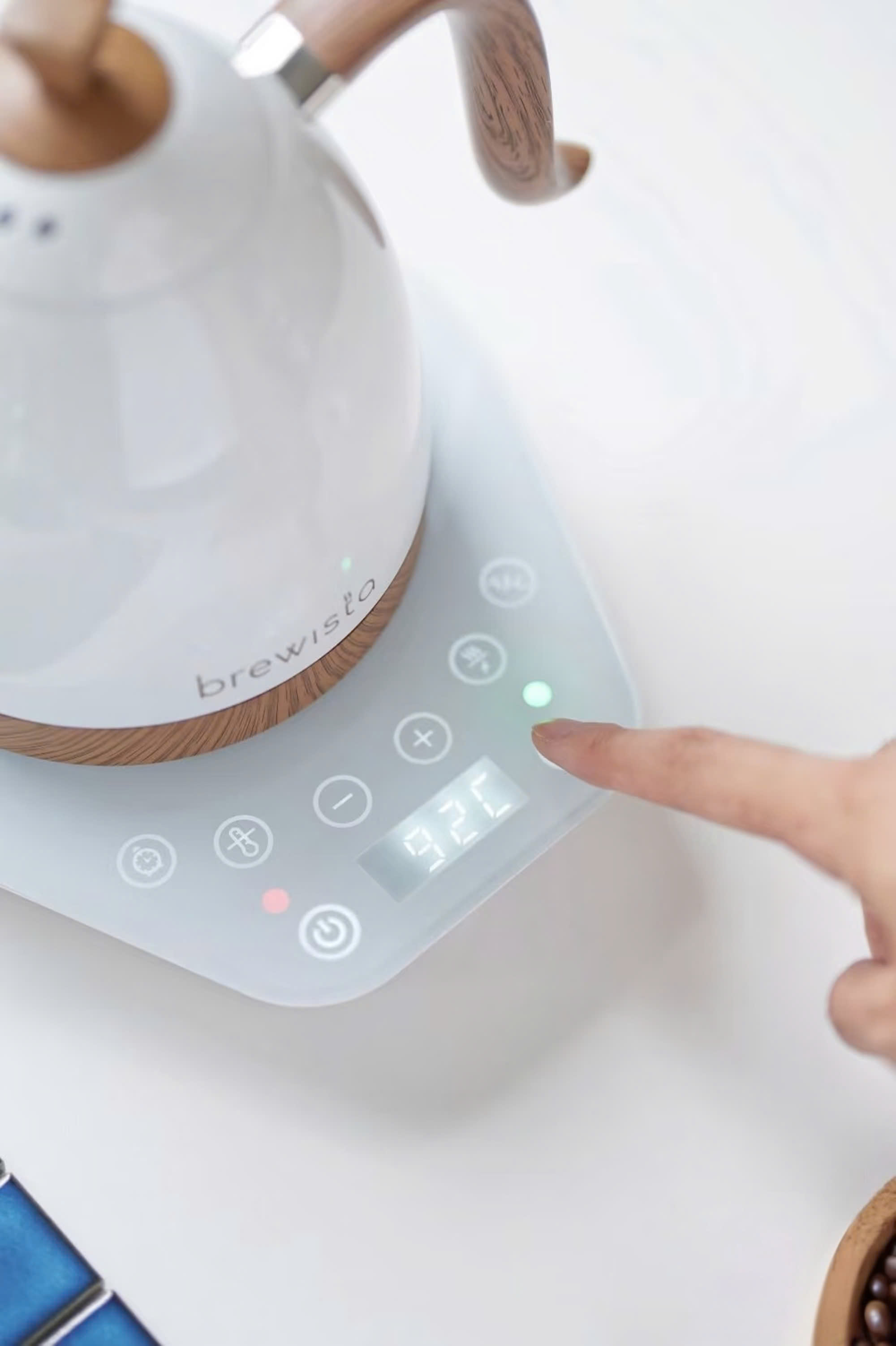 Hàng chính hãng ấm đun rót cà phê Brewista Artisan 600ml Gen 3 Pro 1500w